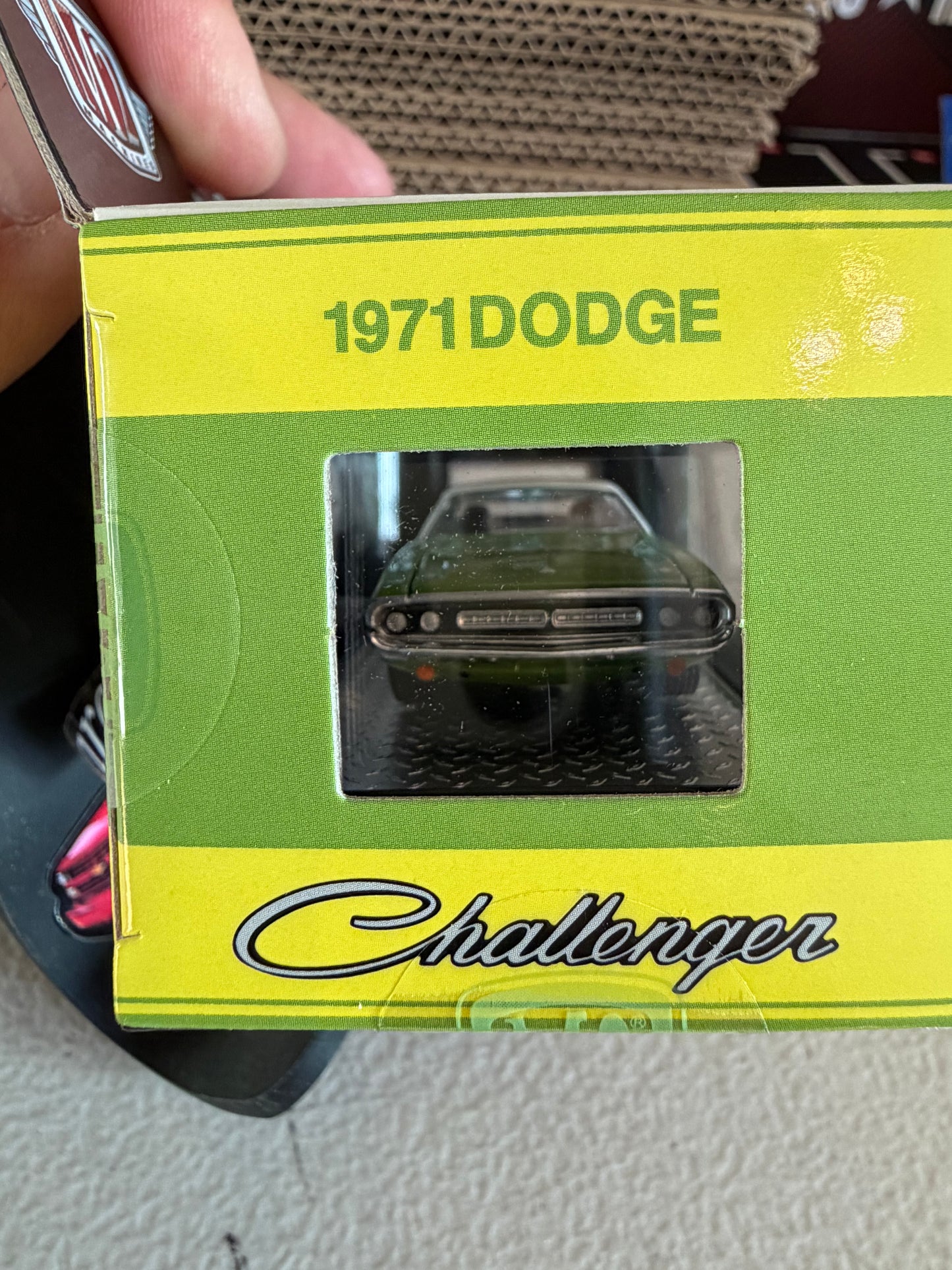 M2 Machines R95 Dodge Challenger