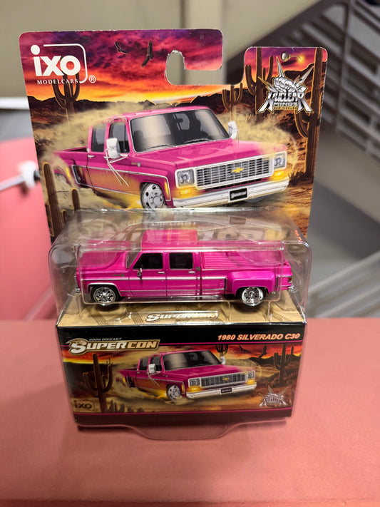 IXO Model Chevrolet Dually Supercon 2026