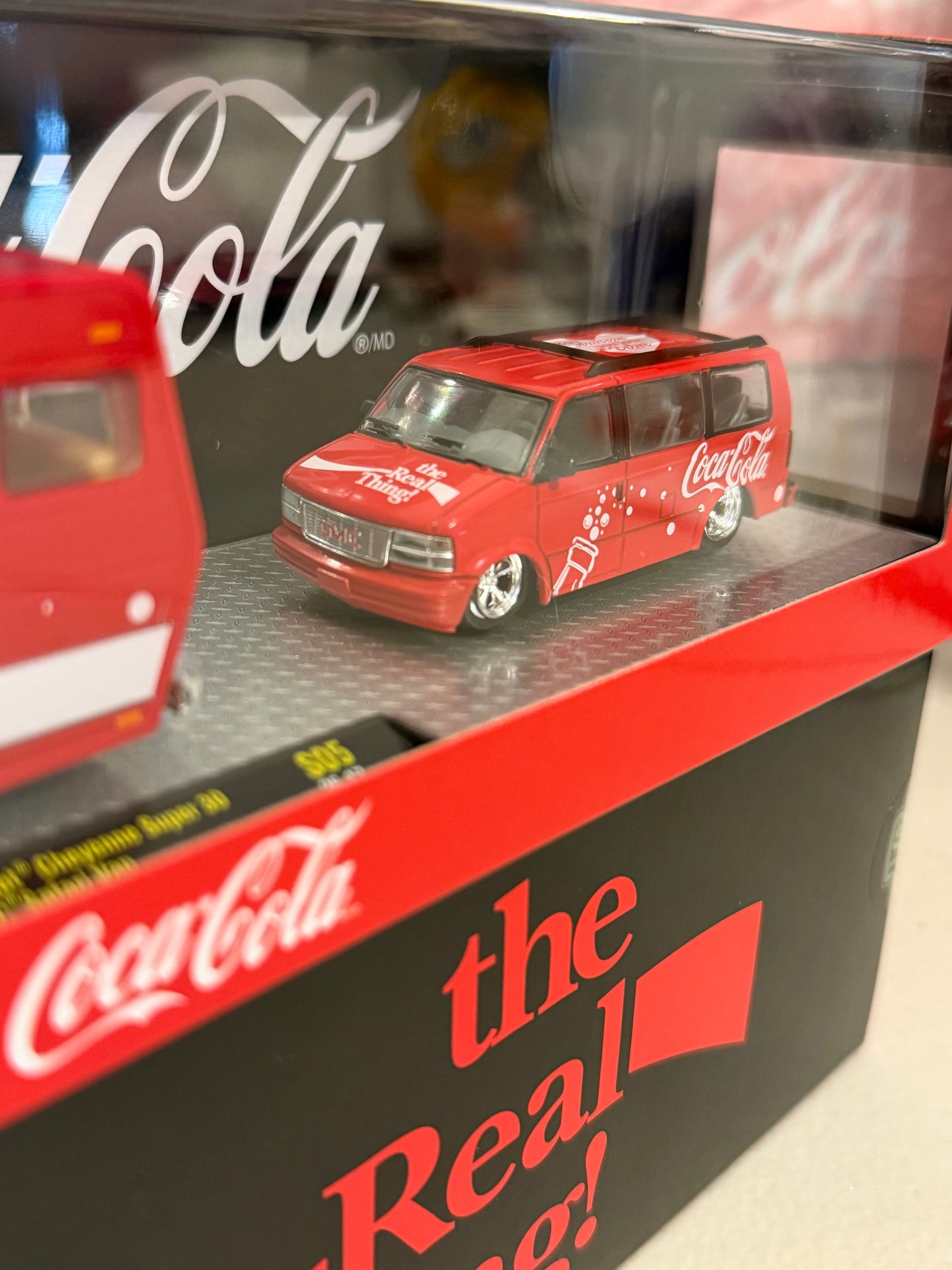 M2 Machines 1:64 Auto-Haulers Coca-Cola Release S05 Assortment 3 PCS