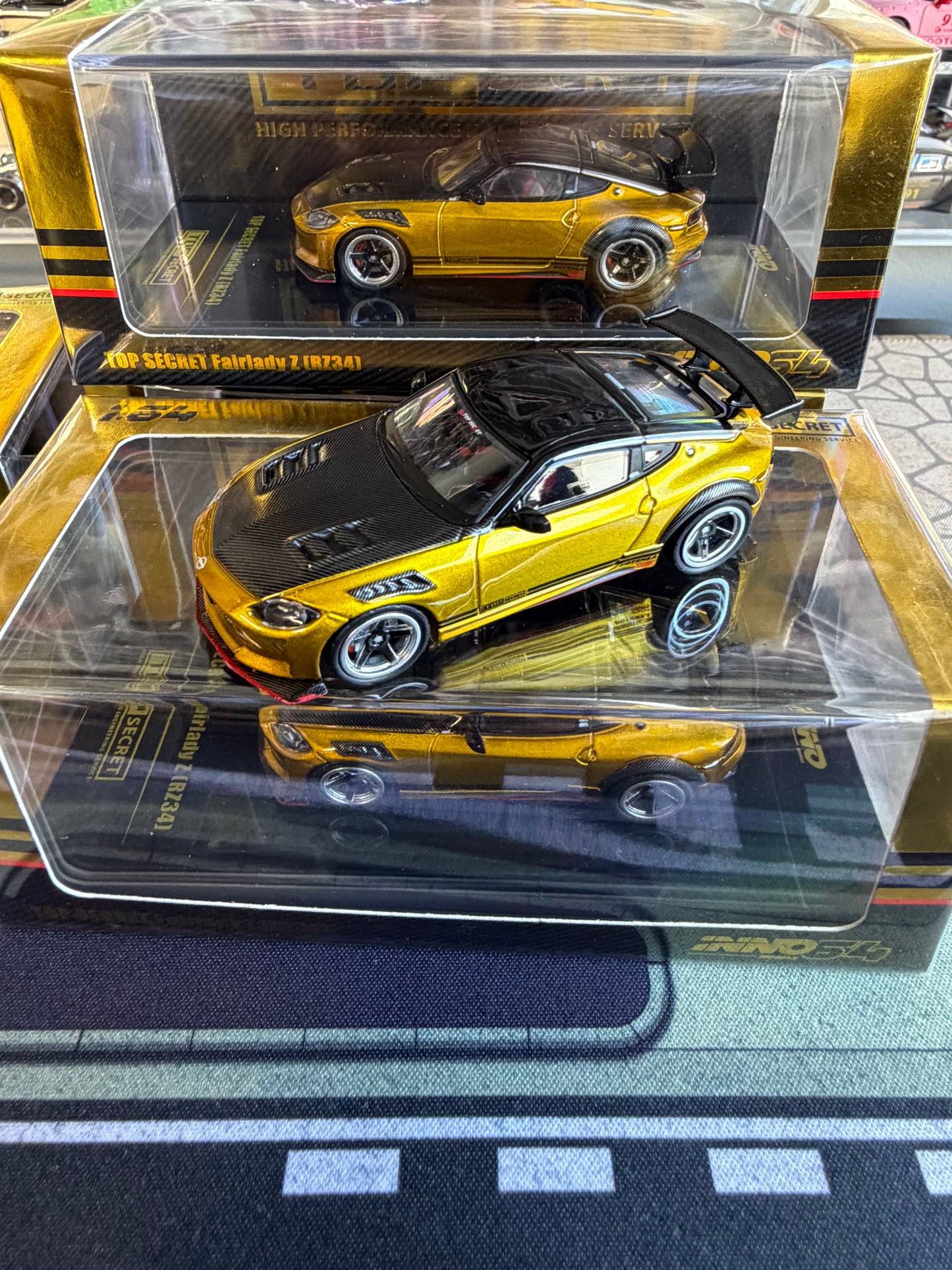 Inno64 Top Secret Fairlady Z (RZ34) Gold