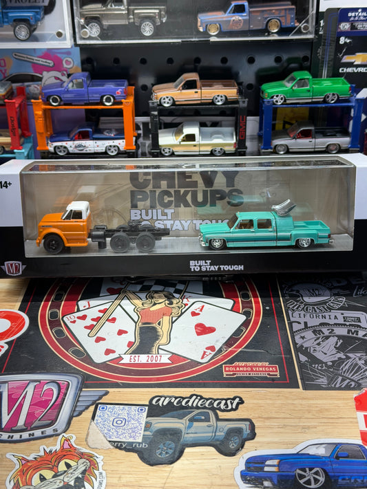 M2 Machines R96 1970 Chevrolet C60 Truck & 1974 Chevrolet Cheyenne Super 30