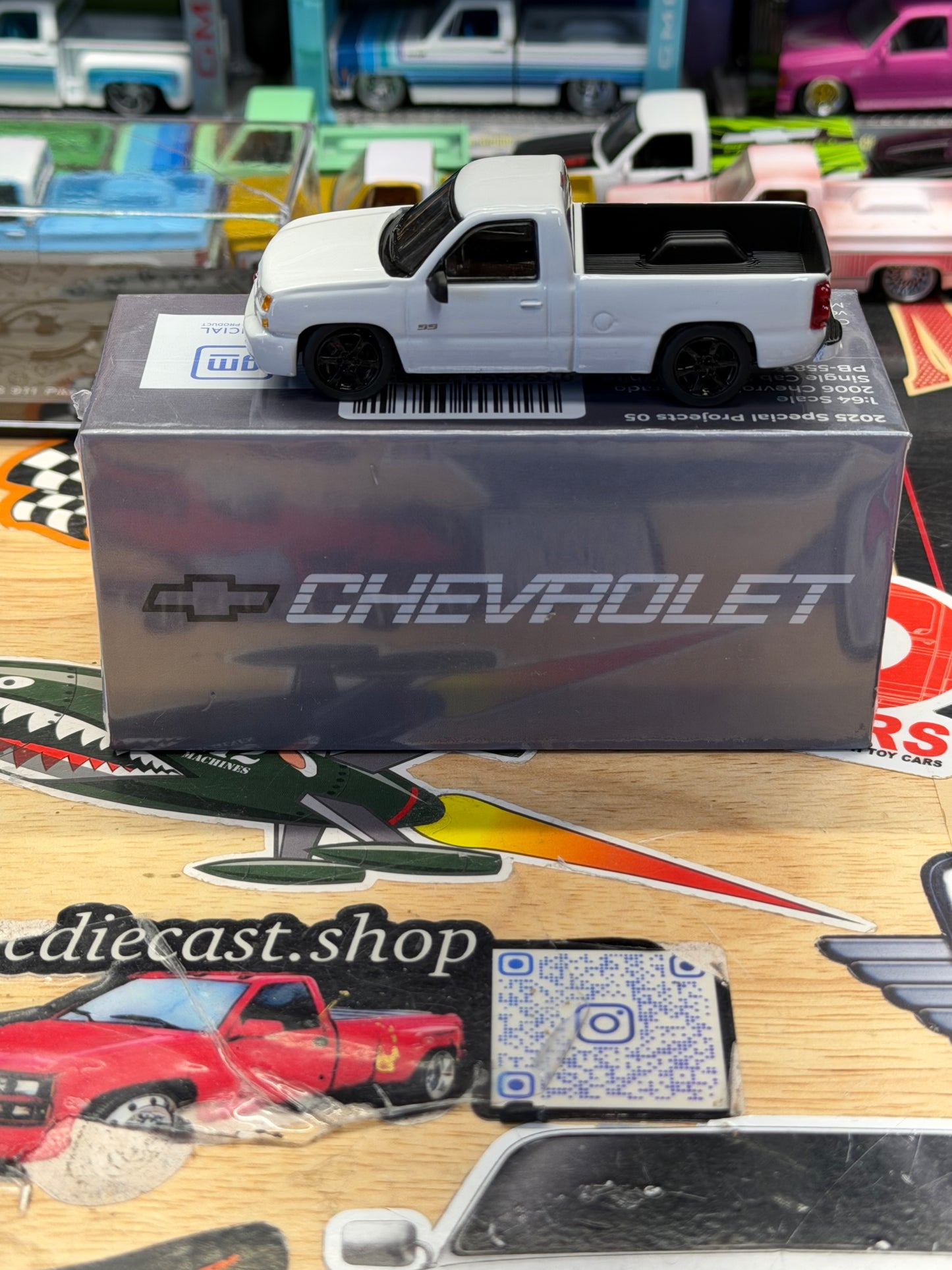 Para64 Factory Sealed 2006 Chevrolet Silverado Single Cab Truck Summit White SS Clone