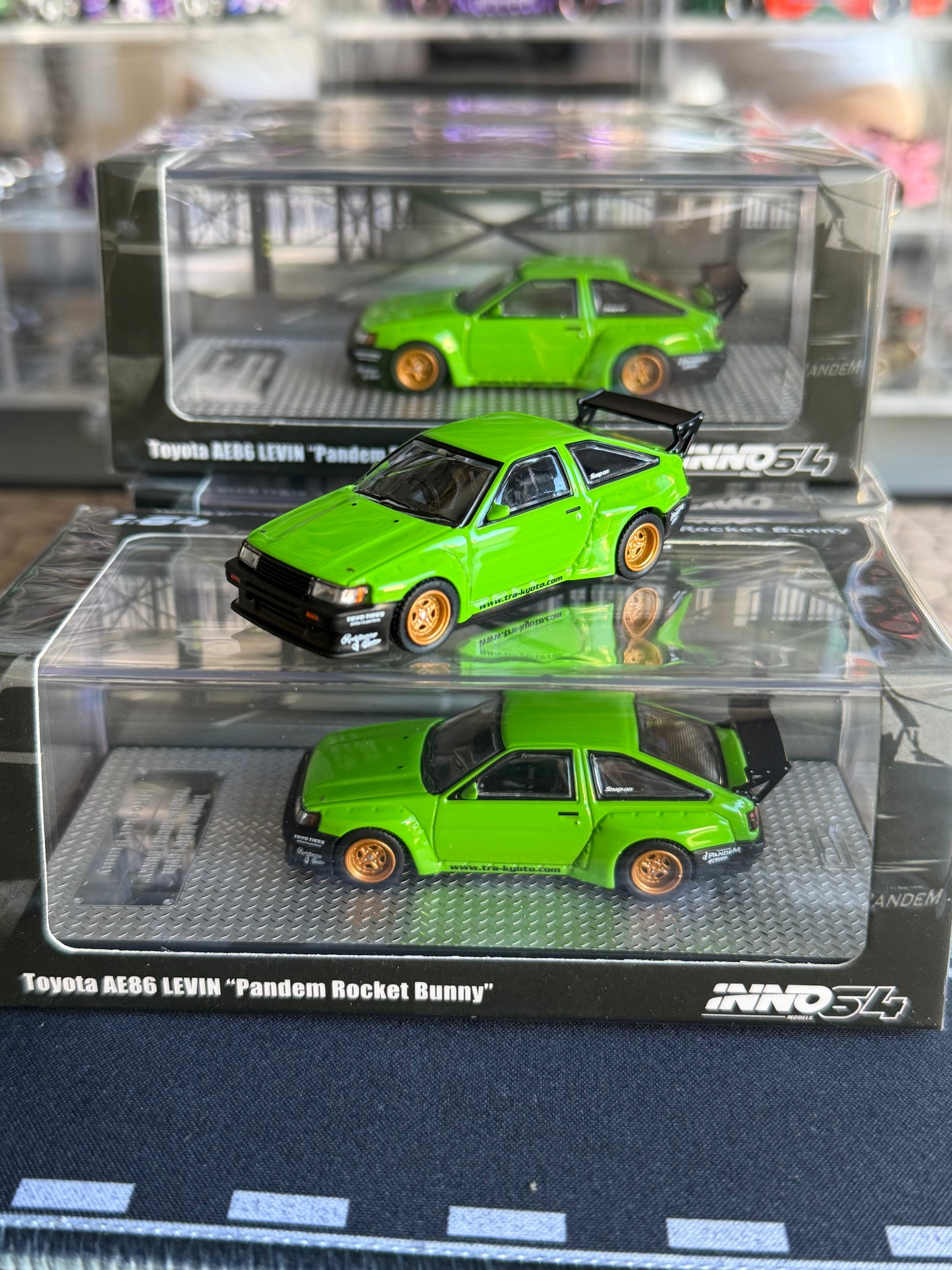 Inno64 Toyota AE86 Levin “Pandem Rocket Bunny”