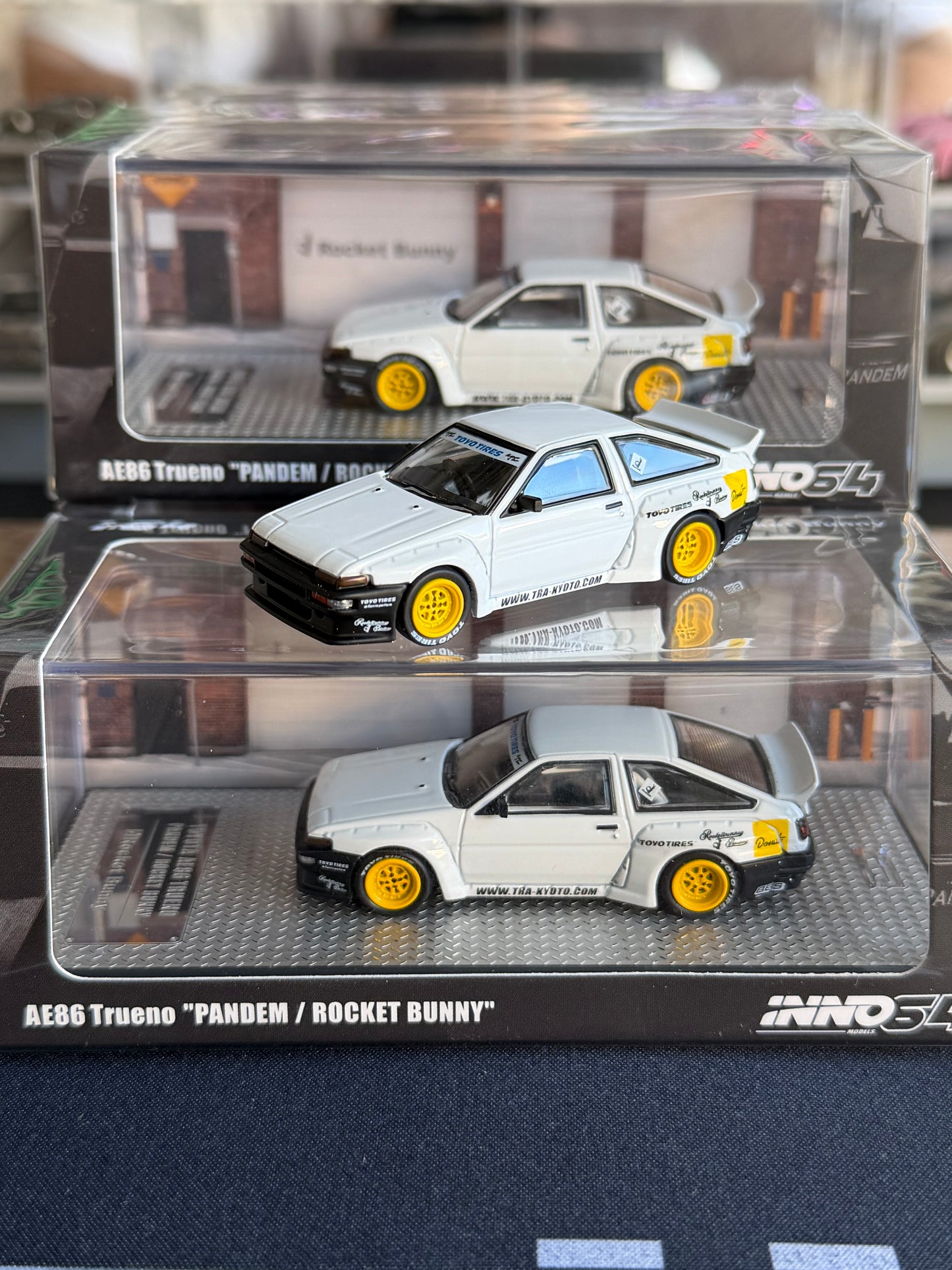 Inno64 AE86 Trueno “Pandem/Rocket Bunny”