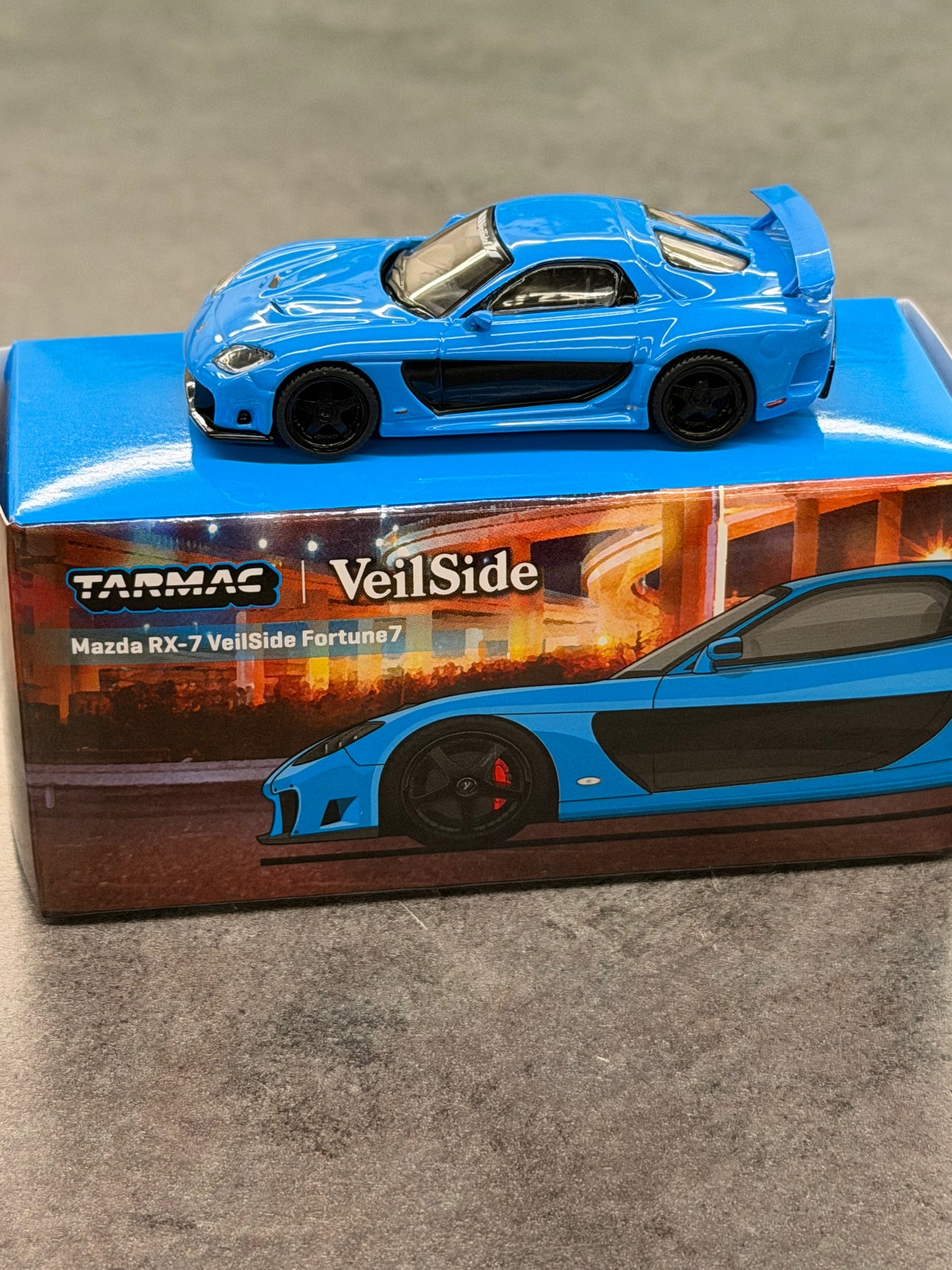 Tarmac Works 1:64 Mazda RX-7 VeilSide Fortune7 – Blue- Global64 – MiJo Exclusives