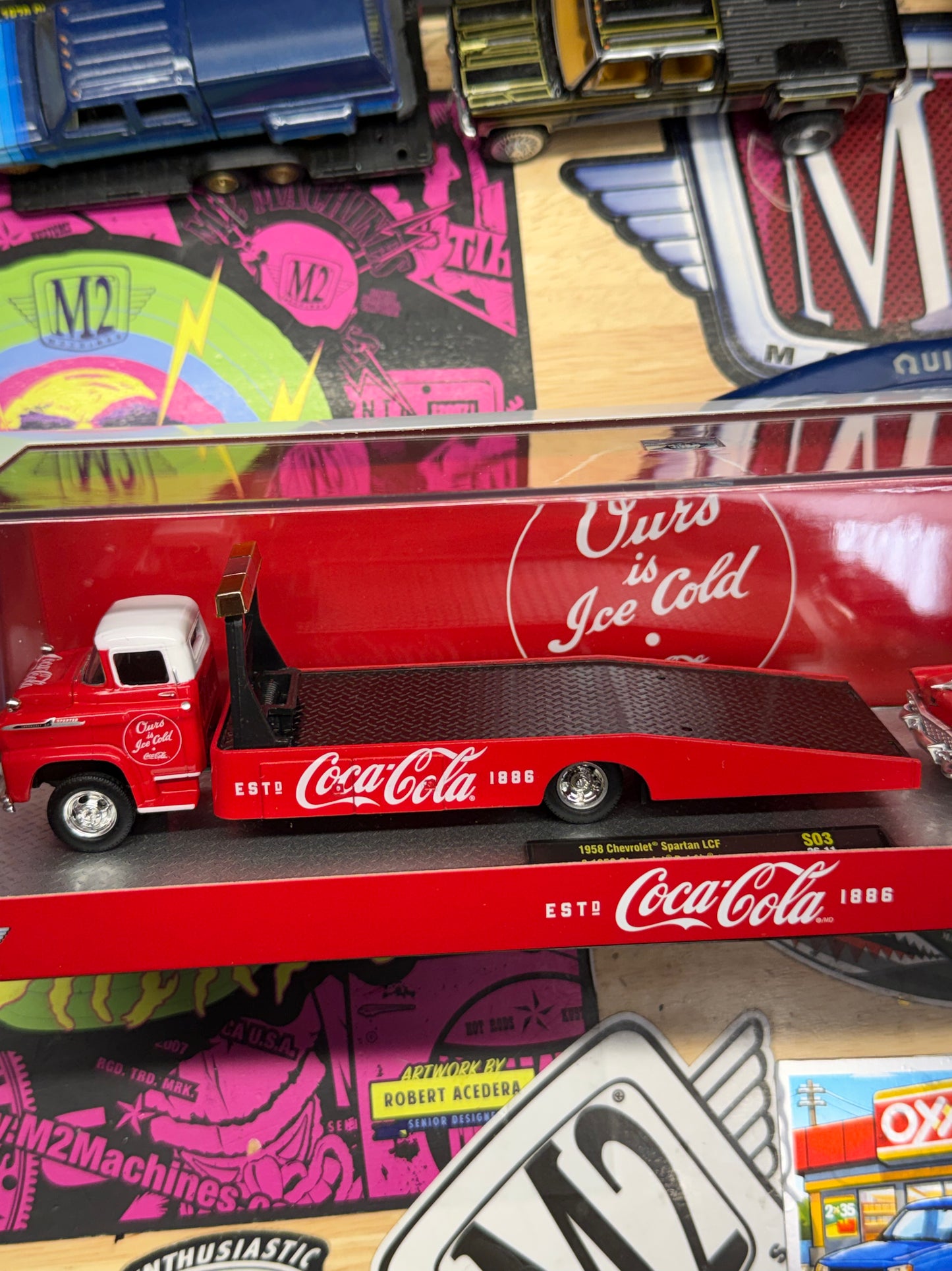 M2 Machines Hauler S03 1958 Chevrolet Spartan LCF & 1956 Chevrolet Bel Air Coca Cola