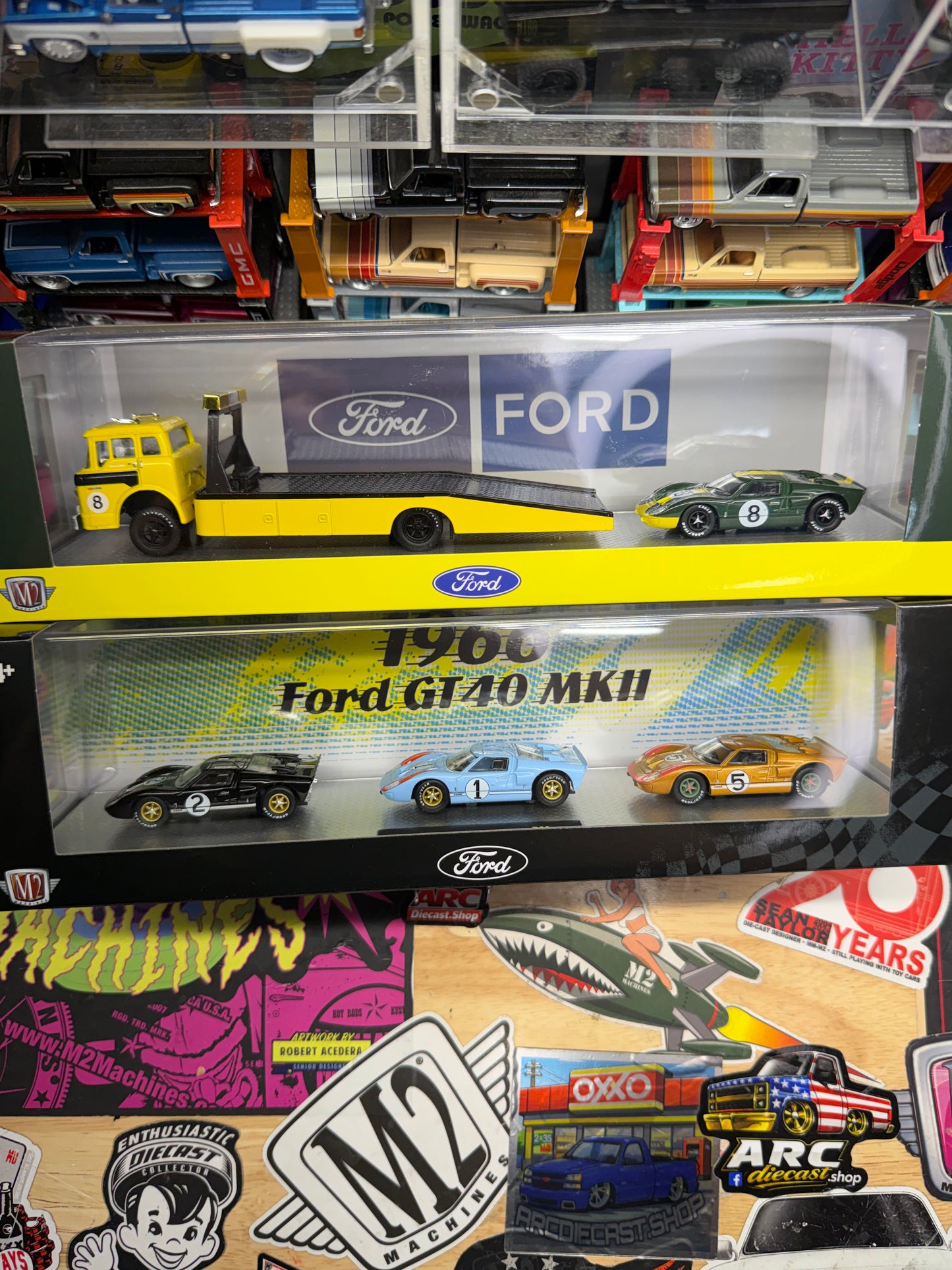 M2 Machines 2 pcs Hauler Bundle of Ford GT40 MKII