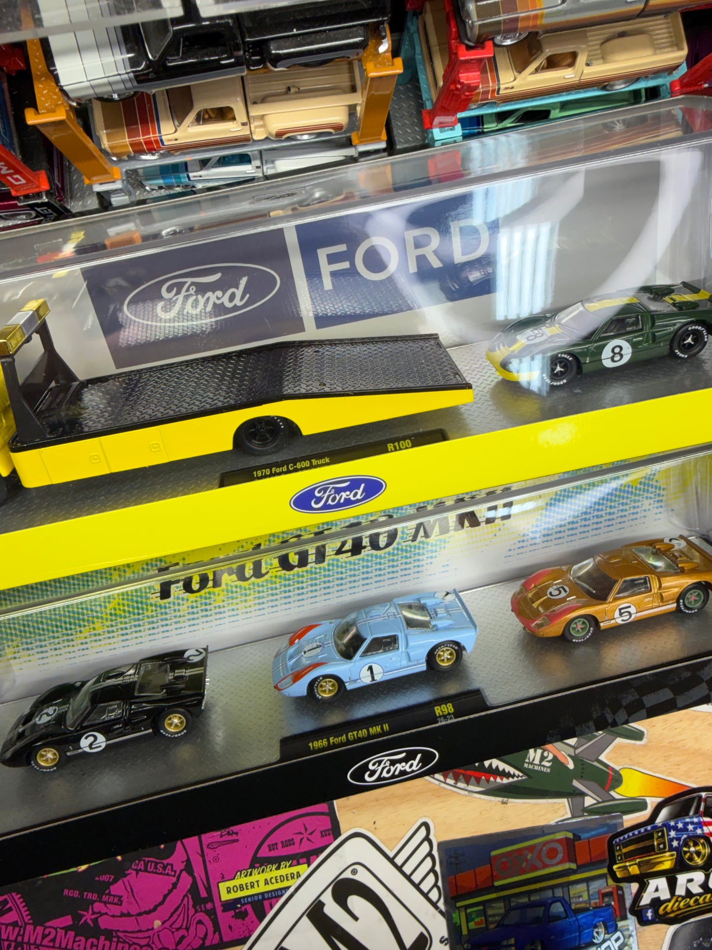 M2 Machines 2 pcs Hauler Bundle of Ford GT40 MKII