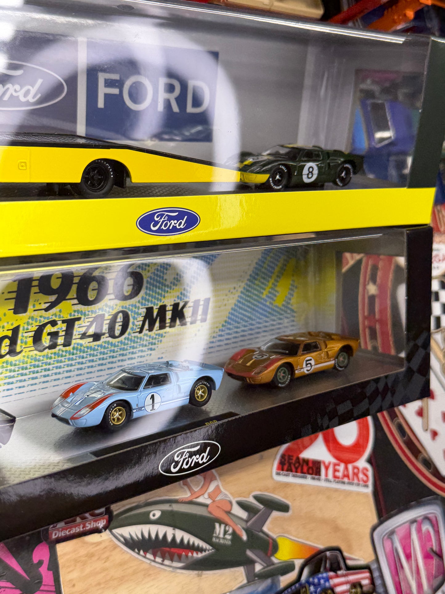 M2 Machines 2 pcs Hauler Bundle of Ford GT40 MKII