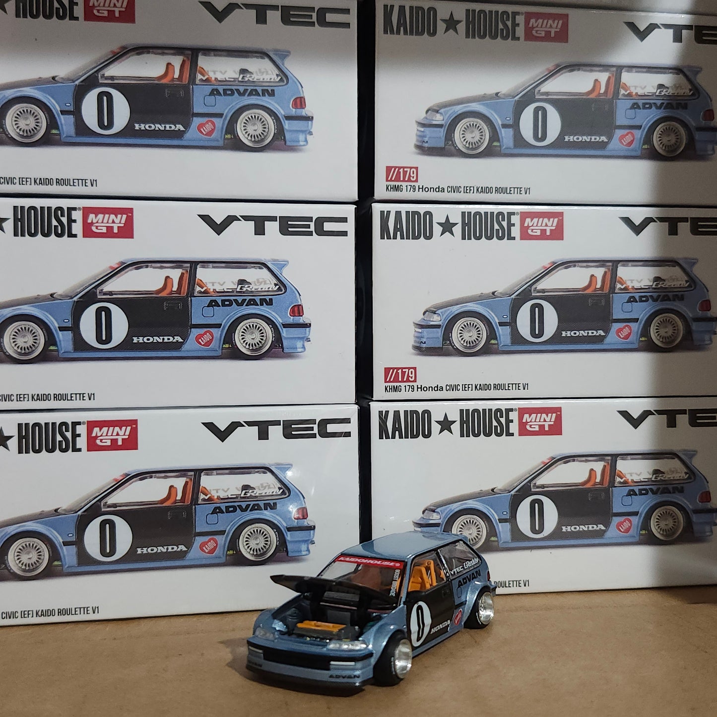 Kaido House x Mini GT 1:64 Honda Civic (EF) Kaido Roulette V1- Light Blue