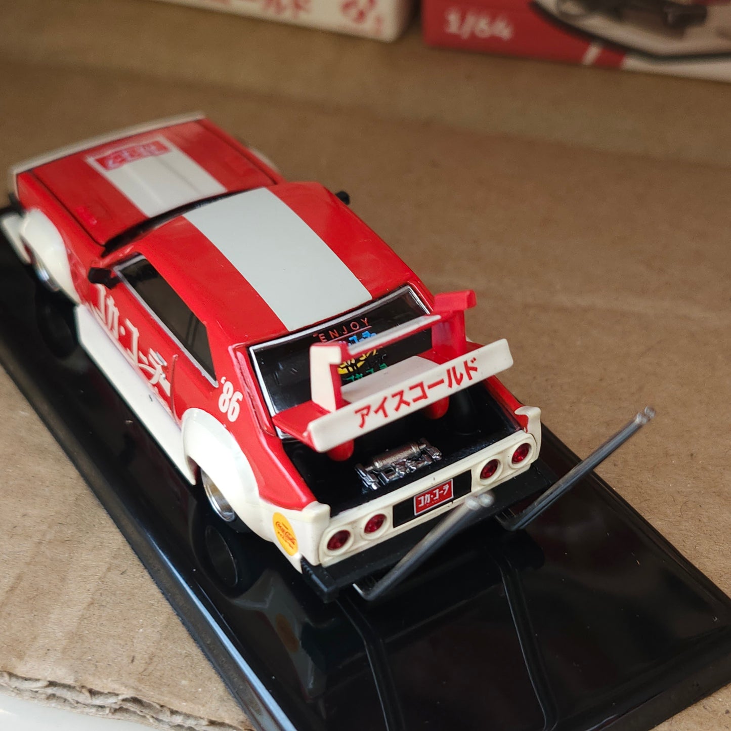Pop Race x Tiny Coca Cola Skyline C210 Kaido Racer Bosozoku