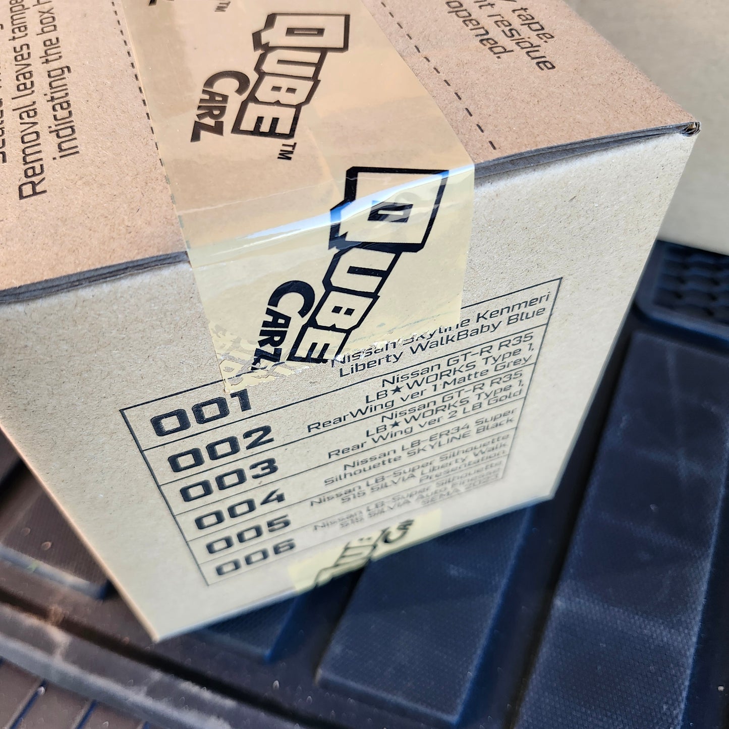 Mini Gt QubeCarz Sealed set of 6 Factory Chance At a chase