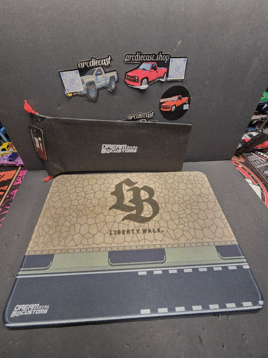DREAM CUSTOMS Desktop Diorama 350mmx 250mm with LB Logo S12