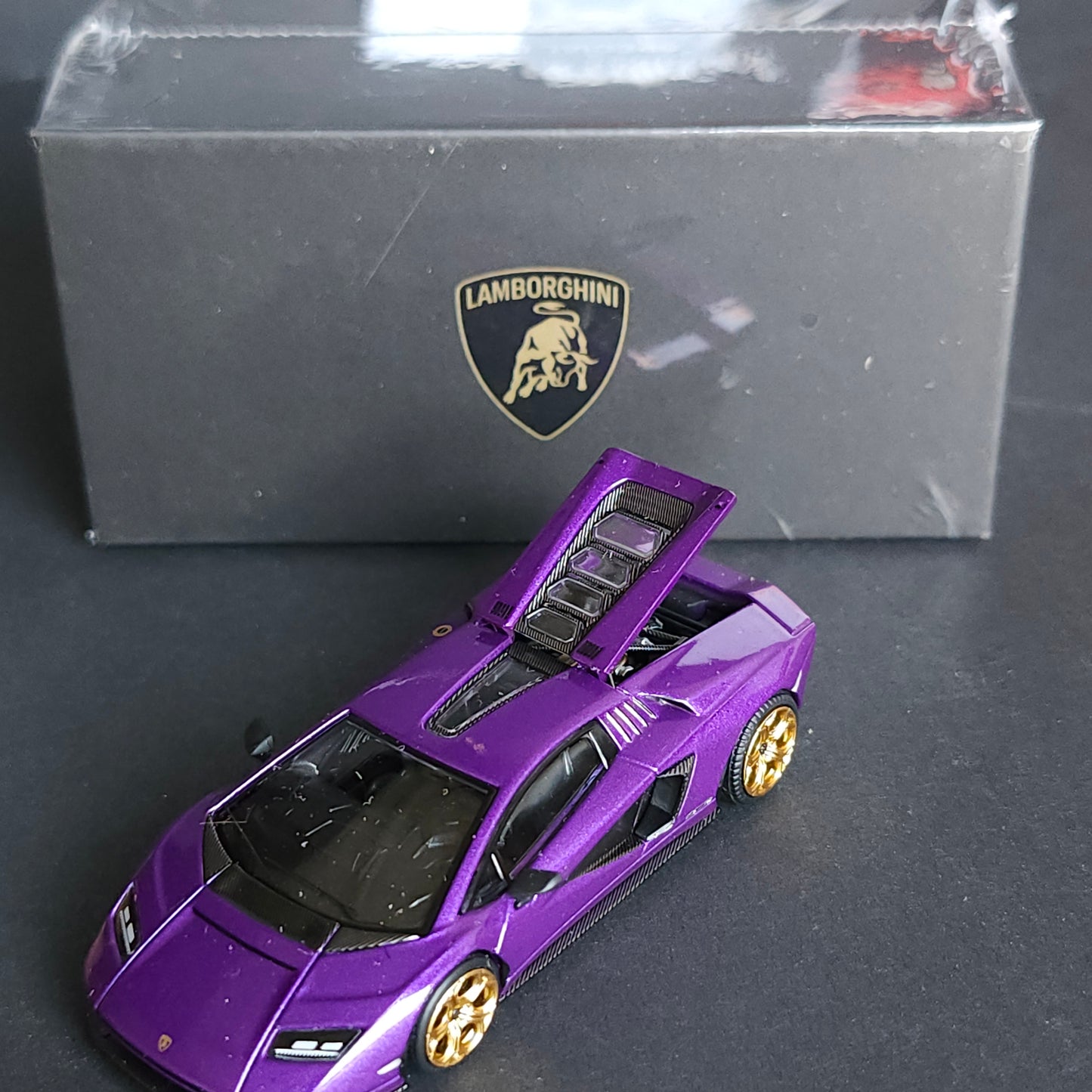 Pop Race Lamborghini LPI 800-4 Viola Pasifae HK ToyCar Salon 2025 640293 1/64