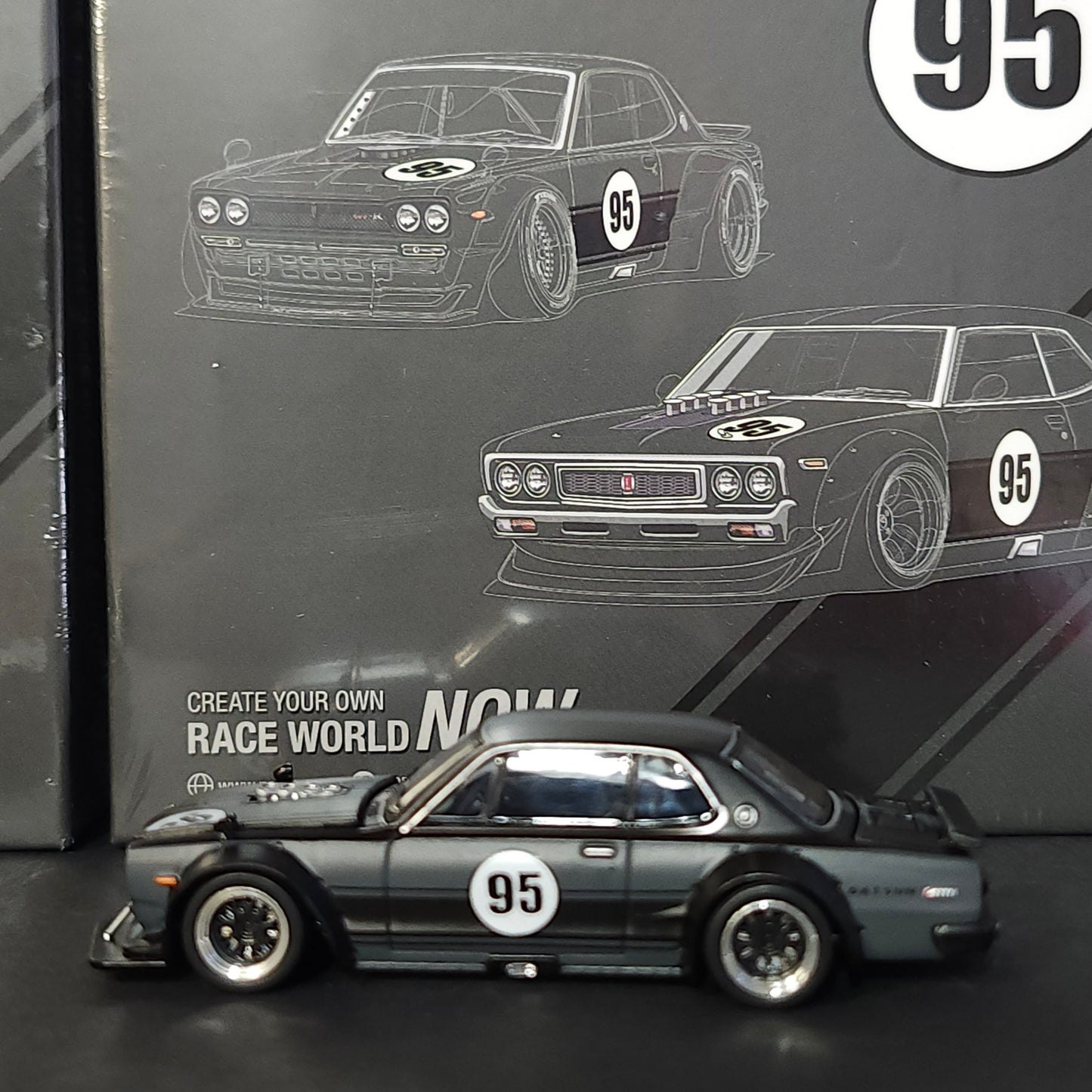 POP RACE 1/64 DATSUN LAUREL C130 and SKYLINE GT-R V8 DRIFT (HAKOSUKA) Special Box Set HONG KONG TOYCAR SALON 2025
