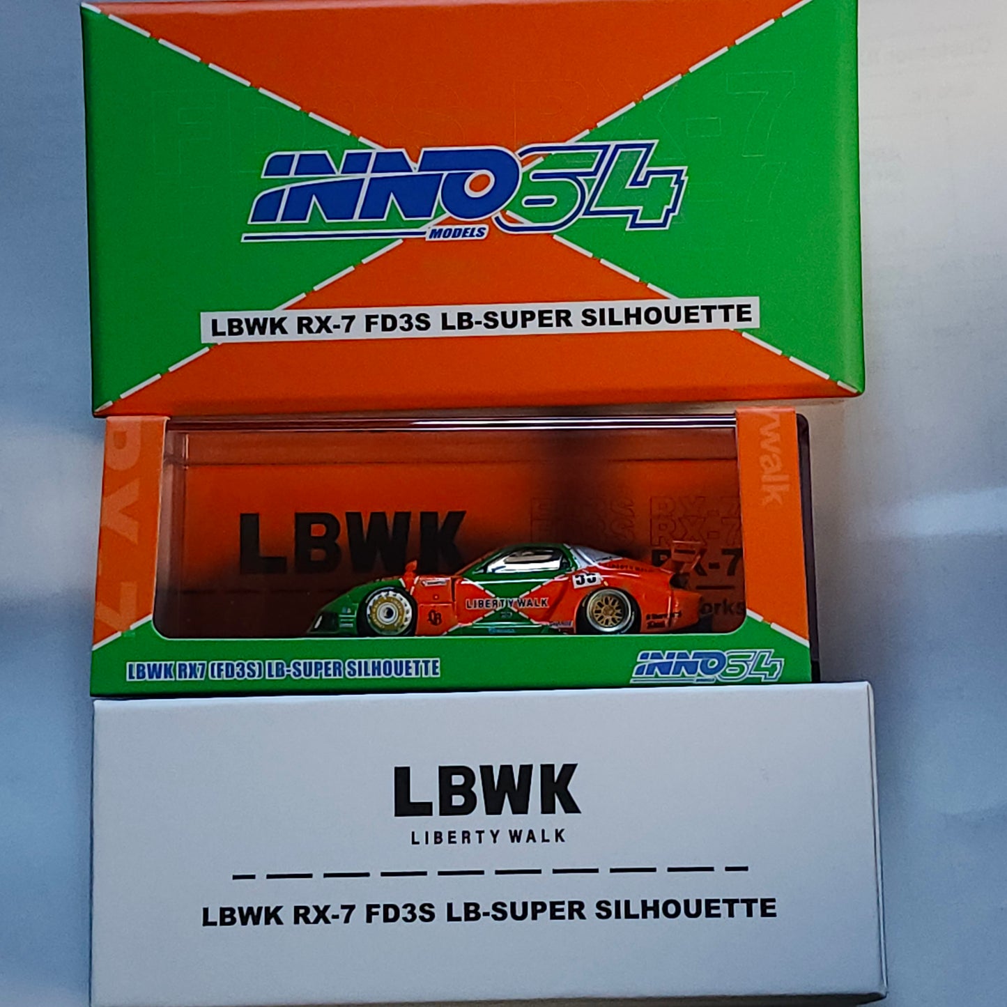 Inno64 1/64 LBWK RX7 (FD3S) LB Super Silhouette Orange/green