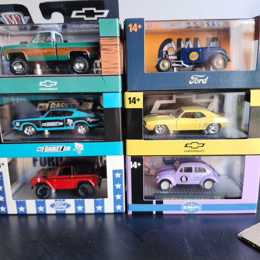 M2 Machines 6 pcs New set R103
