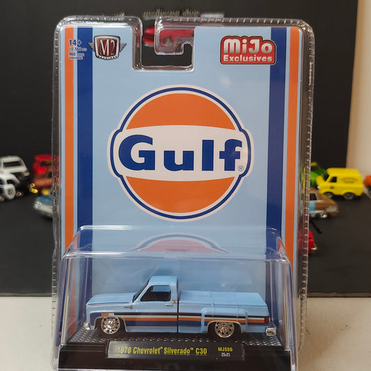 M2 Machines MJS86 1978 Chevrolet Silverado C30 Gulf Mijos Exclusive